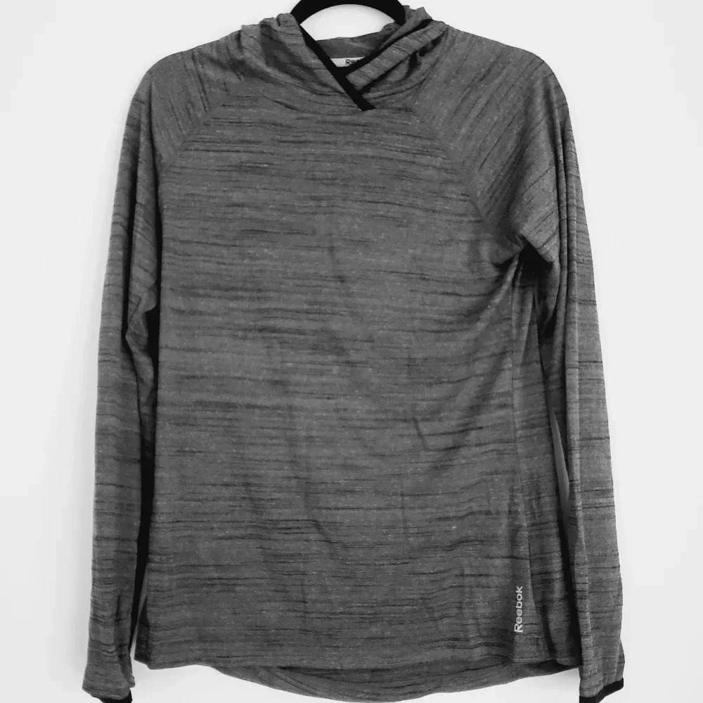 Reebok Women's Heathered Gray Long Sleeve Hoodie Athleisure Workout Top Medium‎